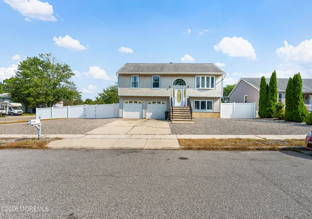 2nd image of 10 Red Coat Dr, Barnegat, NJ 08005 | MLS# 22625130