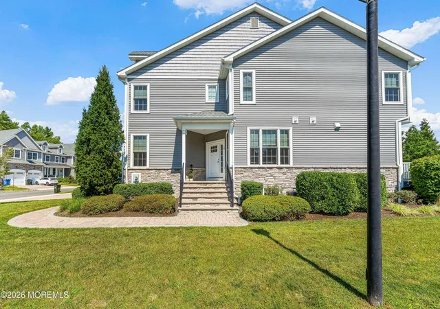 4th image of 18 Mccormick Ave N, Old Bridge, NJ 08857 | MLS# 22625173