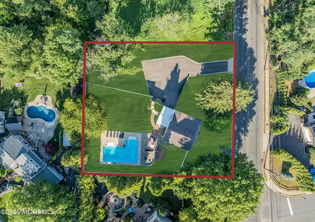 3rd image of 121 Parker Rd, West Long Branch, NJ 07764 | MLS# 22625135