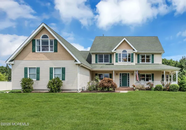 1st image of 1827 Regina Ct, Toms River, NJ 08755 | MLS# 22625152
