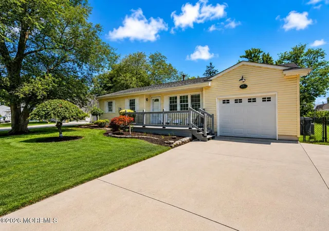 2nd image of 877 Egret Dr, Toms River, NJ 08753 | MLS# 22625143