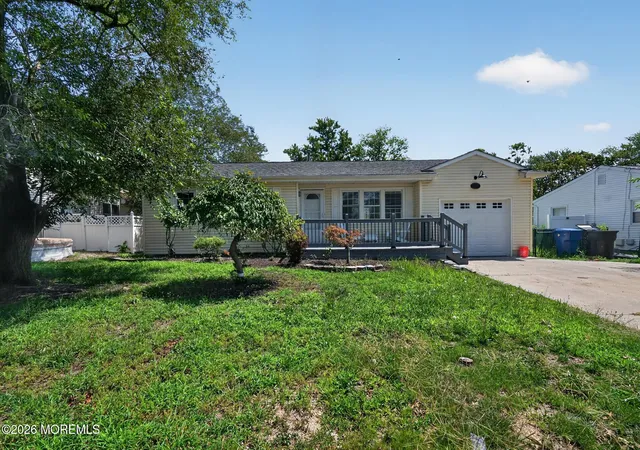3rd image of 877 Egret Dr, Toms River, NJ 08753 | MLS# 22625143