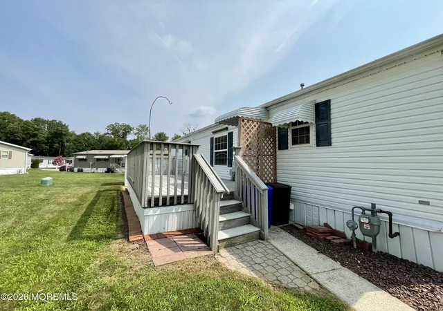 15th image of 23 Brookside Wy, Freehold, NJ 07728 | MLS# 22625231