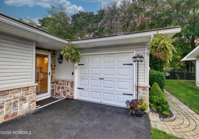 Photo 3 of Sale Pending at 29 Markham Rd, Brick, NJ 08724 | MLS# 22625333 | Listing updated on 2026-08-20
