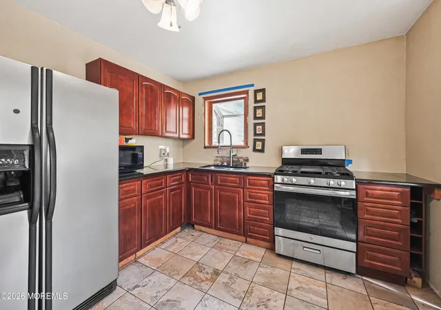 4th image of 317 Edgeview Rd, Keyport, NJ 07735 | MLS# 22625345