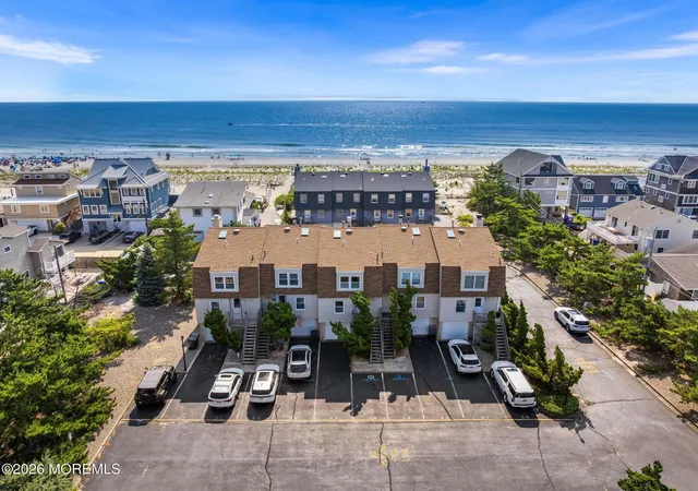 Photo 2 of Single family home for sale at 206 Easy St #206, Mantoloking, NJ 08738 | MLS# 22625233 | Listing updated on 2026-09-15