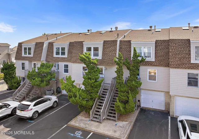 Photo 3 of Single family home for sale at 206 Easy St #206, Mantoloking, NJ 08738 | MLS# 22625233 | Listing updated on 2026-09-15