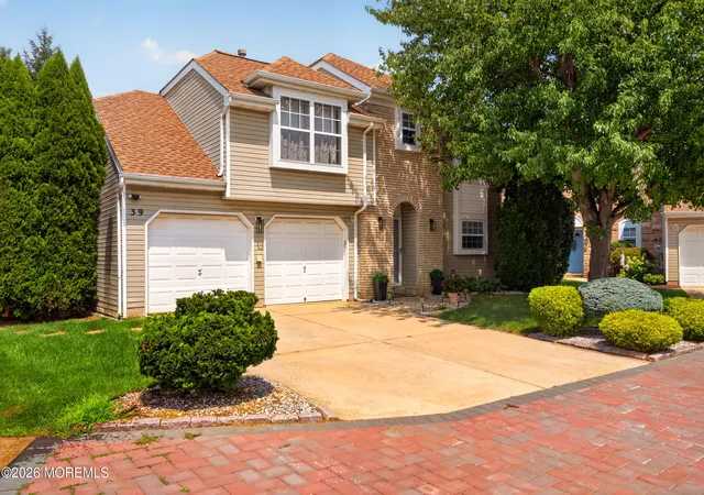 2nd image of 39 Kentucky Wy, Freehold, NJ 07728 | MLS# 22625242