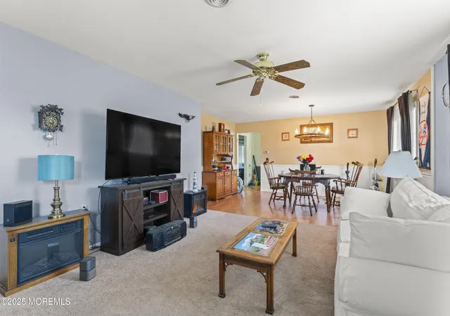 2nd image of 120 Bimini Dr, Toms River, NJ 08757 | MLS# 22625248