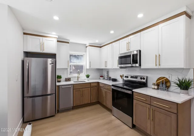 1st image of 2 Leighton Ln, Manchester, NJ 08759 | MLS# 22625279