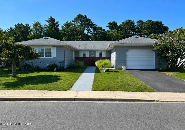 1st image of 406 Jamaica Blvd, Toms River, NJ 08757 | MLS# 22625325