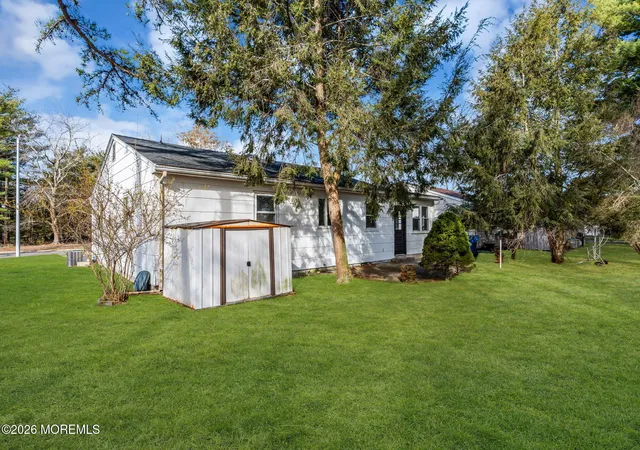 36th image of 6 Stanford Dr, Toms River, NJ 08757 | MLS# 22625417