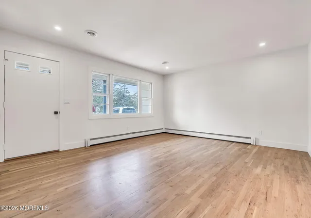 4th image of 6 Stanford Dr, Toms River, NJ 08757 | MLS# 22625417