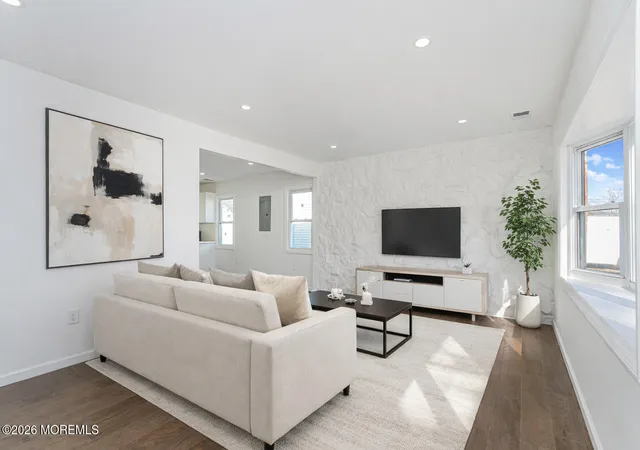Photo 4 of Single family home for sale at 144 Monmouth Rd, Oakhurst, NJ 07755 | MLS# 22625294 | Listing updated on 2026-08-14