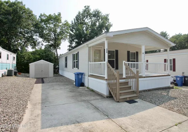 Photo 3 of Manufactured home for sale at 324 Roberts Rd, Toms River, NJ 08755 | MLS# 22625340 | Listing updated on 2026-08-14