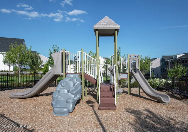 22nd image of 71 Augustus Dr, Middletown, NJ 07748 | MLS# 22625320