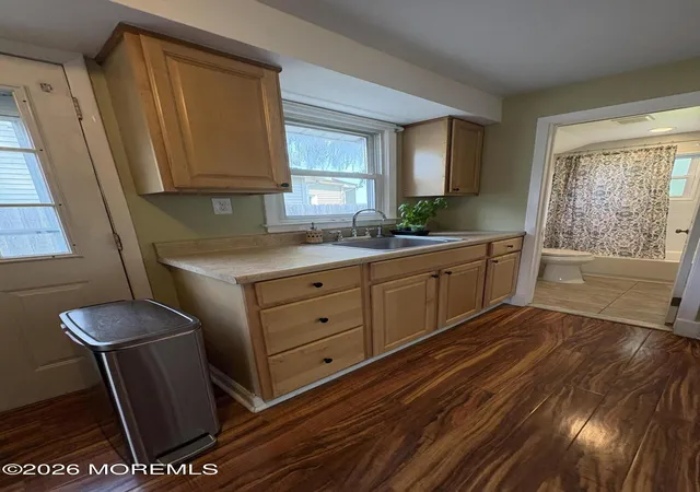 3rd image of 206 Hillcrest Ave, South Amboy, NJ 08879 | MLS# 22625326