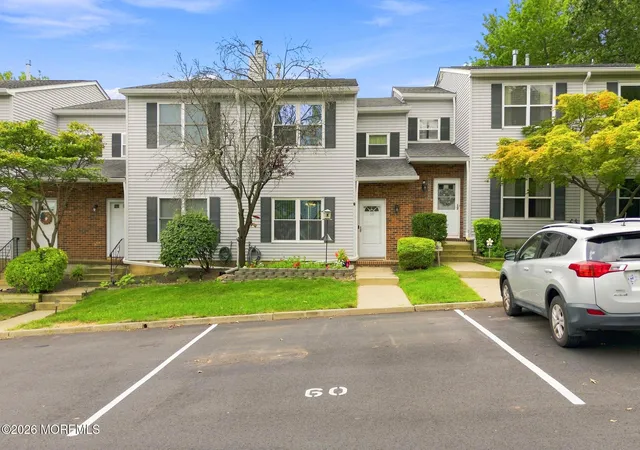 3rd image of 60 Hickory Ct, Jamesburg, NJ 08831 | MLS# 22625857