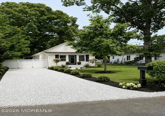 1st image of 335 Elizabeth Ave, Toms River, NJ 08753 | MLS# 22625353