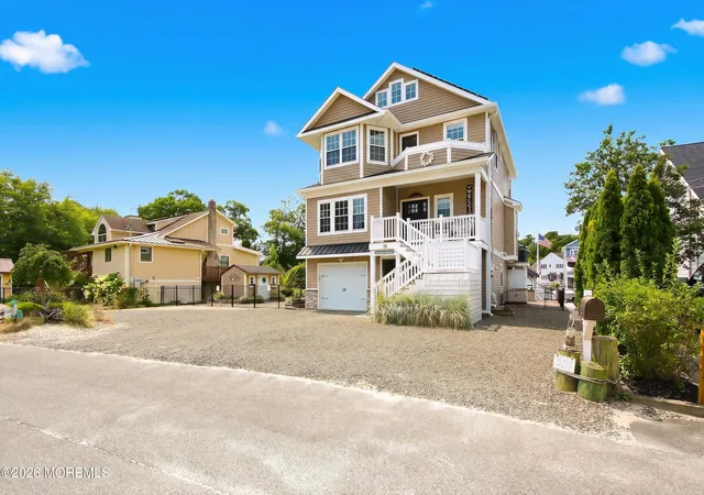 2nd image of 38 Circle Ct, Brick, NJ 08723 | MLS# 22625945