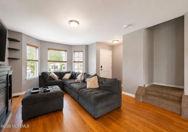4th image of 816 Center St, Union Beach, NJ 07735 | MLS# 22625362