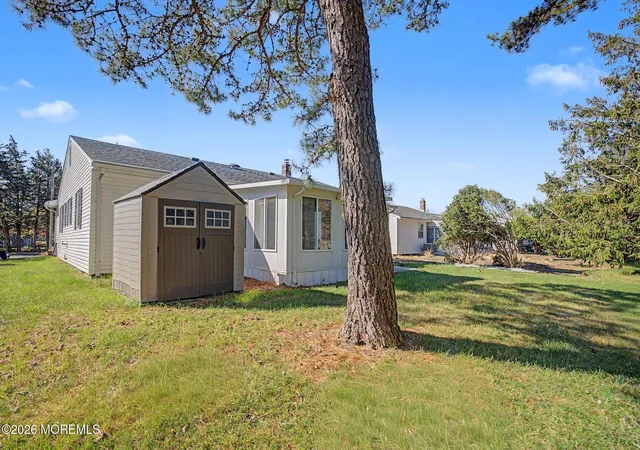 37th image of 3 Whitaker Dr, Toms River, NJ 08757 | MLS# 22625407