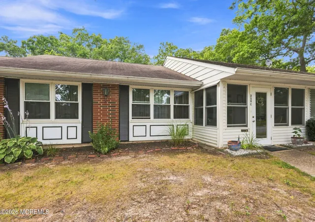 3rd image of 259C Huntington Dr #259 C, Lakewood, NJ 08701 | MLS# 22625421