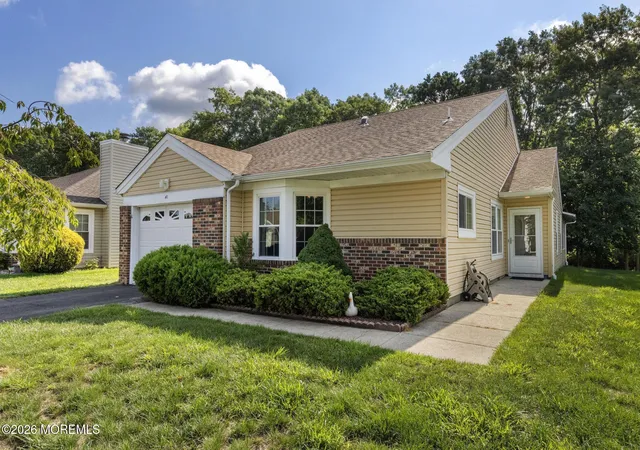 Photo 1 of Single family home for sale at 40 Pine Oak Blvd, Barnegat, NJ 08005 | MLS# 22625565 | Listing updated on 2026-08-16