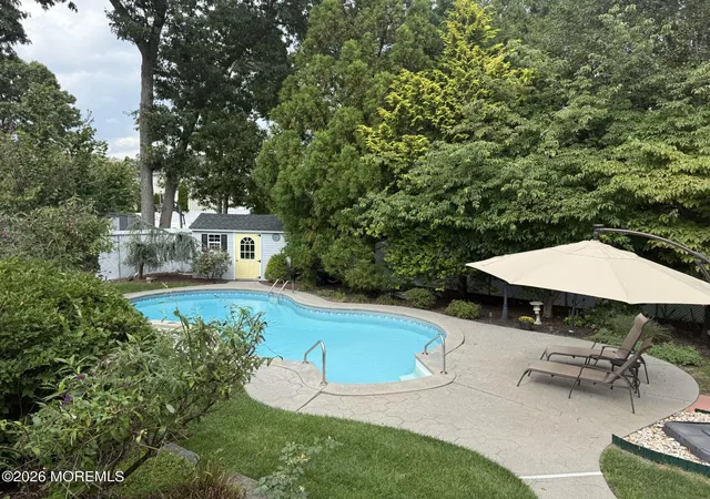 5th image of 8 Carrie Dr, Howell, NJ 07731 | MLS# 22625920