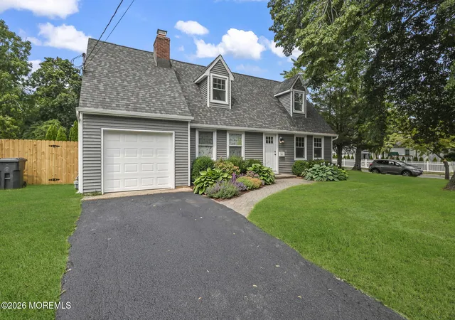 2nd image of 82 Dayton Ave, Toms River, NJ 08753 | MLS# 22625987