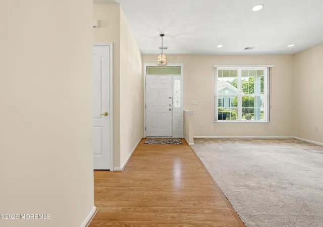 5th image of 83 Jadelawns Dr, Lakewood, NJ 08701 | MLS# 22625673