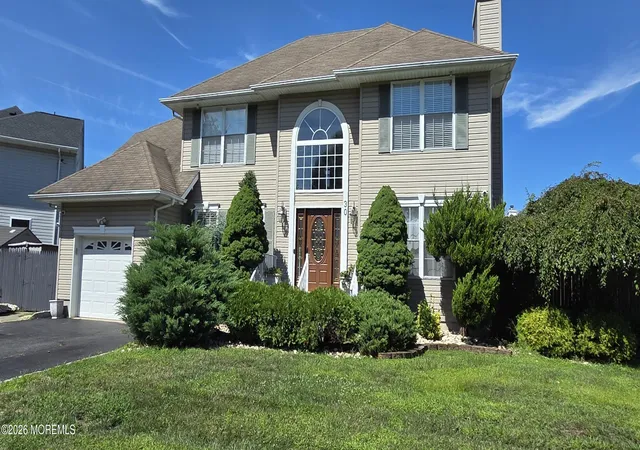 1st image of 30 Heritage Dr, Englishtown, NJ 07726 | MLS# 22625930