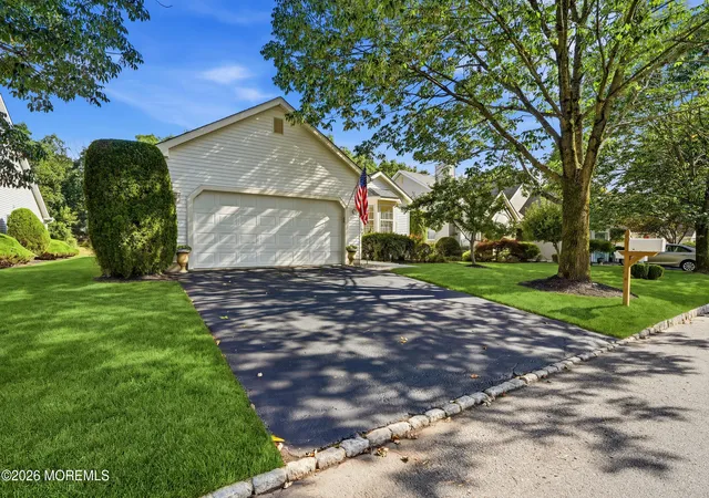 1st image of 9 Sandhurst Rd, Lakewood, NJ 08701 | MLS# 22625954