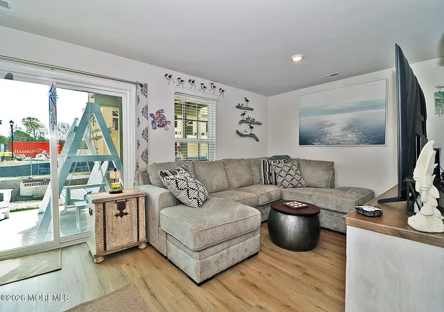 Photo 4 of Single family home for sale at 16 Baybreeze Dr, Waretown, NJ 08758 | MLS# 22625696 | Listing updated on 2026-09-14