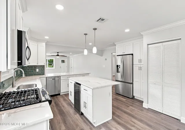 3rd image of 374 Port Royal Dr, Toms River, NJ 08757 | MLS# 22625784