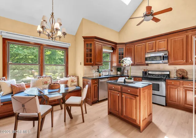 Listing Photo 3 - Condo for sale in building located at 71 Pape Dr, Atlantic Highlands, NJ 07716