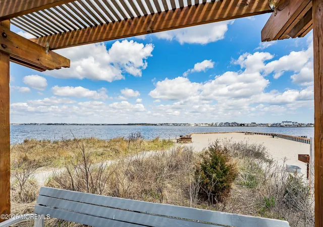 54th image of 28 Harbor View Ln, Toms River, NJ 08753 | MLS# 22625718