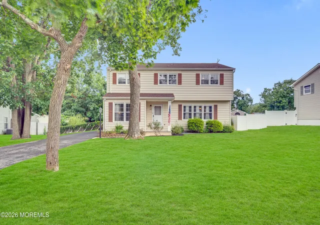 2nd image of 1055 Bell St, Toms River, NJ 08753 | MLS# 22625770