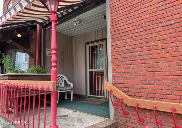3rd image of 536 Hudson St #1, Trenton, NJ 08611 | MLS# 22625714