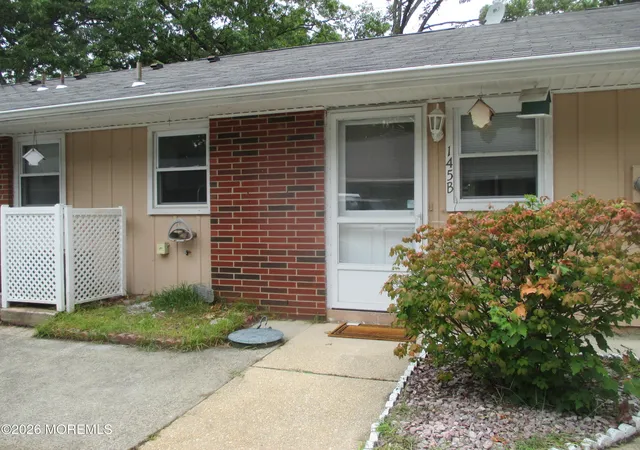 4th image of 145 Buckingham Dr #B, Lakewood, NJ 08701 | MLS# 22625720