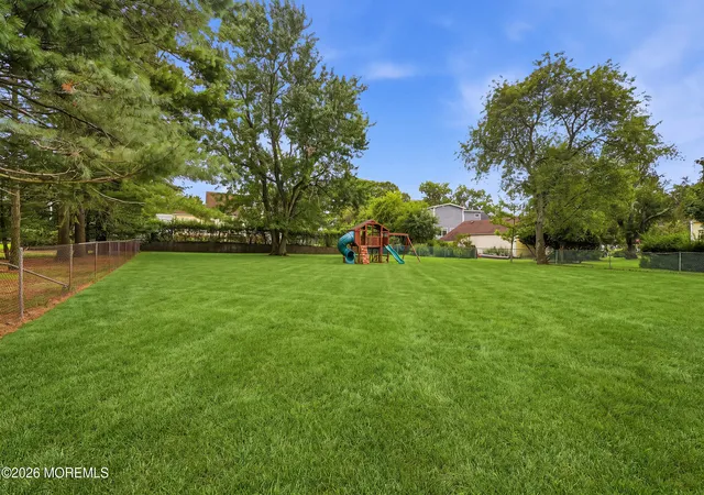 48th image of 424 W Lake Ave, Oakhurst, NJ 07755 | MLS# 22625830