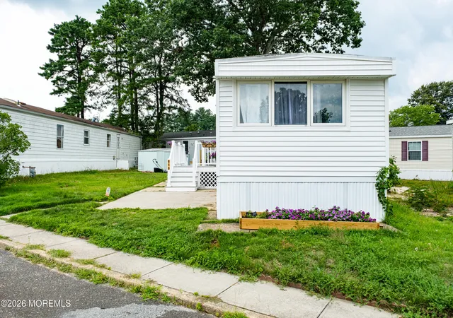 Photo 3 of Manufactured home for sale at 819 North St, Jackson, NJ 08527 | MLS# 22625747 | Listing updated on 2026-08-21