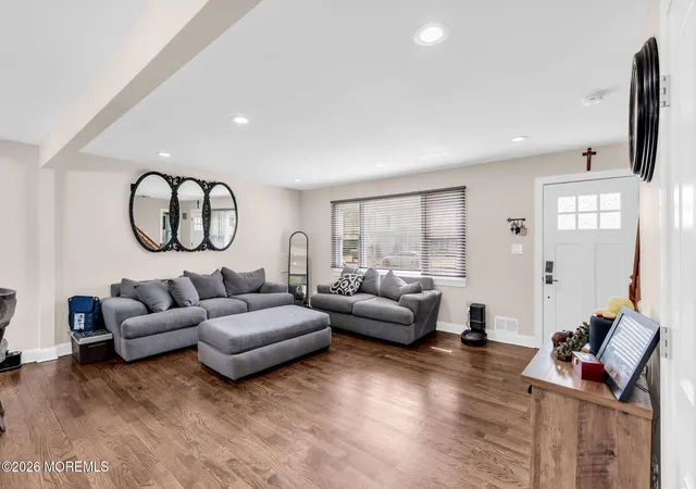 Photo 3 of Single family home for sale at 390 Mamie Dr, Brick, NJ 08723 | MLS# 22625763 | Listing updated on 2026-09-16