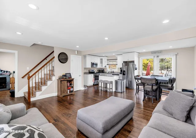 Photo 4 of Single family home for sale at 390 Mamie Dr, Brick, NJ 08723 | MLS# 22625763 | Listing updated on 2026-09-16