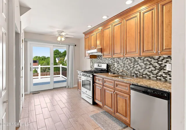 Photo 3 of Single family home for sale at 1698 Union Ave, Hazlet, NJ 07730 | MLS# 22625766 | Listing updated on 2026-10-08