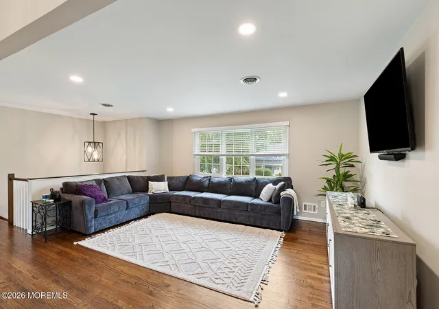 3rd image of 5 Sanders Dr, Middletown, NJ 07748 | MLS# 22625787