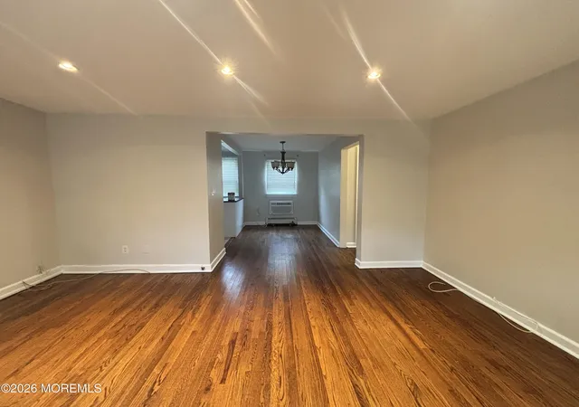 3rd image of 139 Manor Dr #1305, Red Bank, NJ 07701 | MLS# 22626025