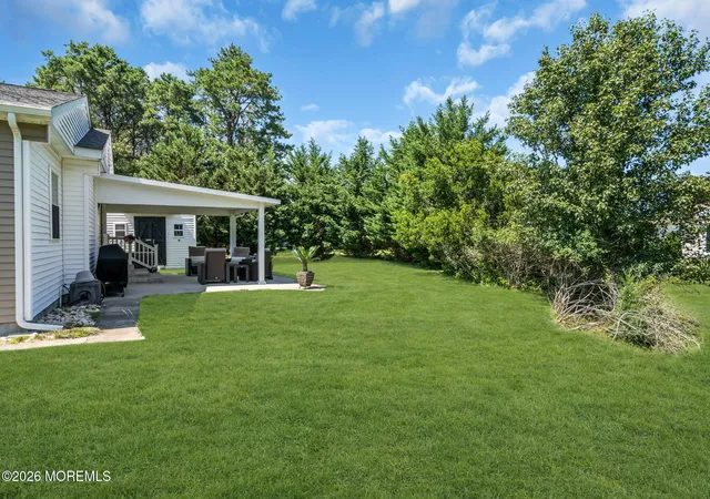 43rd image of 18 Burgess Ct, Toms River, NJ 08757 | MLS# 22625854