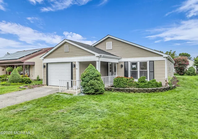 1st image of 26 Saint Paul Pl, Manchester, NJ 08759 | MLS# 22625884