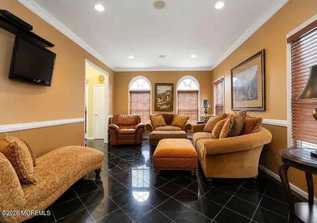 5th image of 19 Bloomfield Rd, Manalapan, NJ 07726 | MLS# 22625914